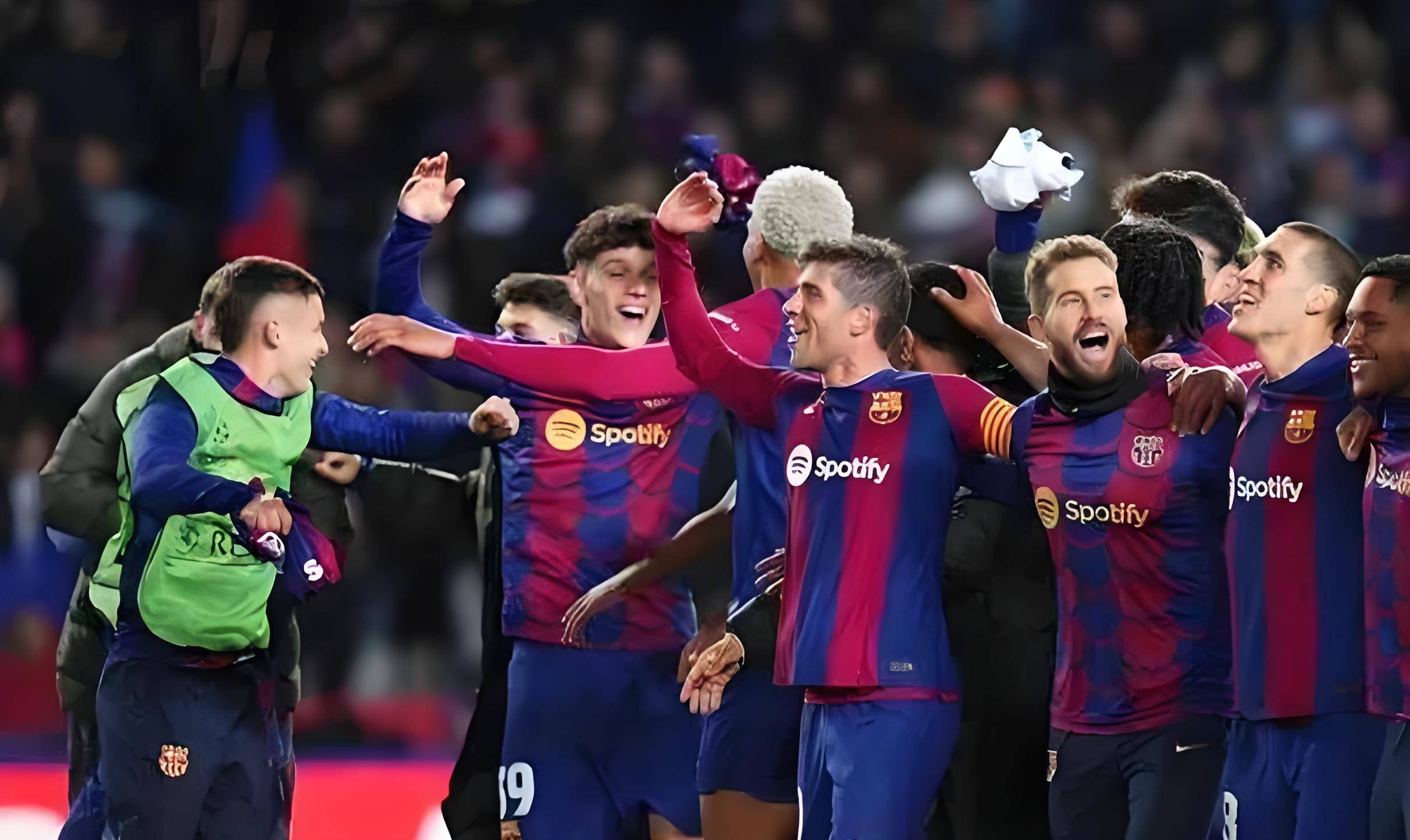 lol竞猜官网 - 纽卡斯尔训练开放日，赛前主帅复盘引欢呼，欧冠在即，团队化学反应显著