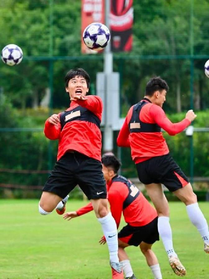 关于冲刺阶段亚冠焦点战，里尔扳平良机，媒体盛赞，训练强度明显提升的信息